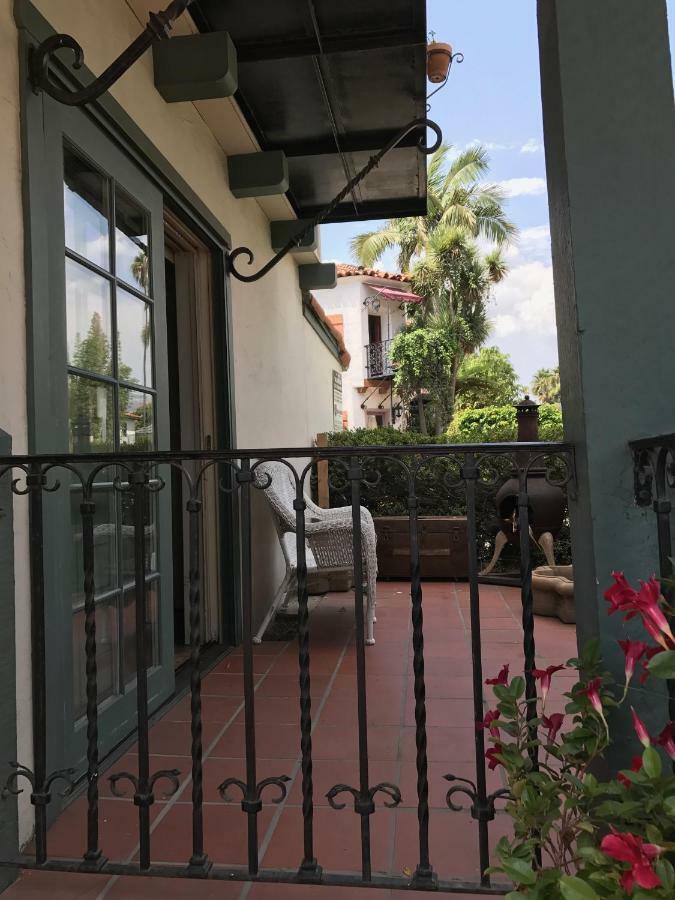 Ala Mar By The Sea Motel Santa Barbara Exterior photo